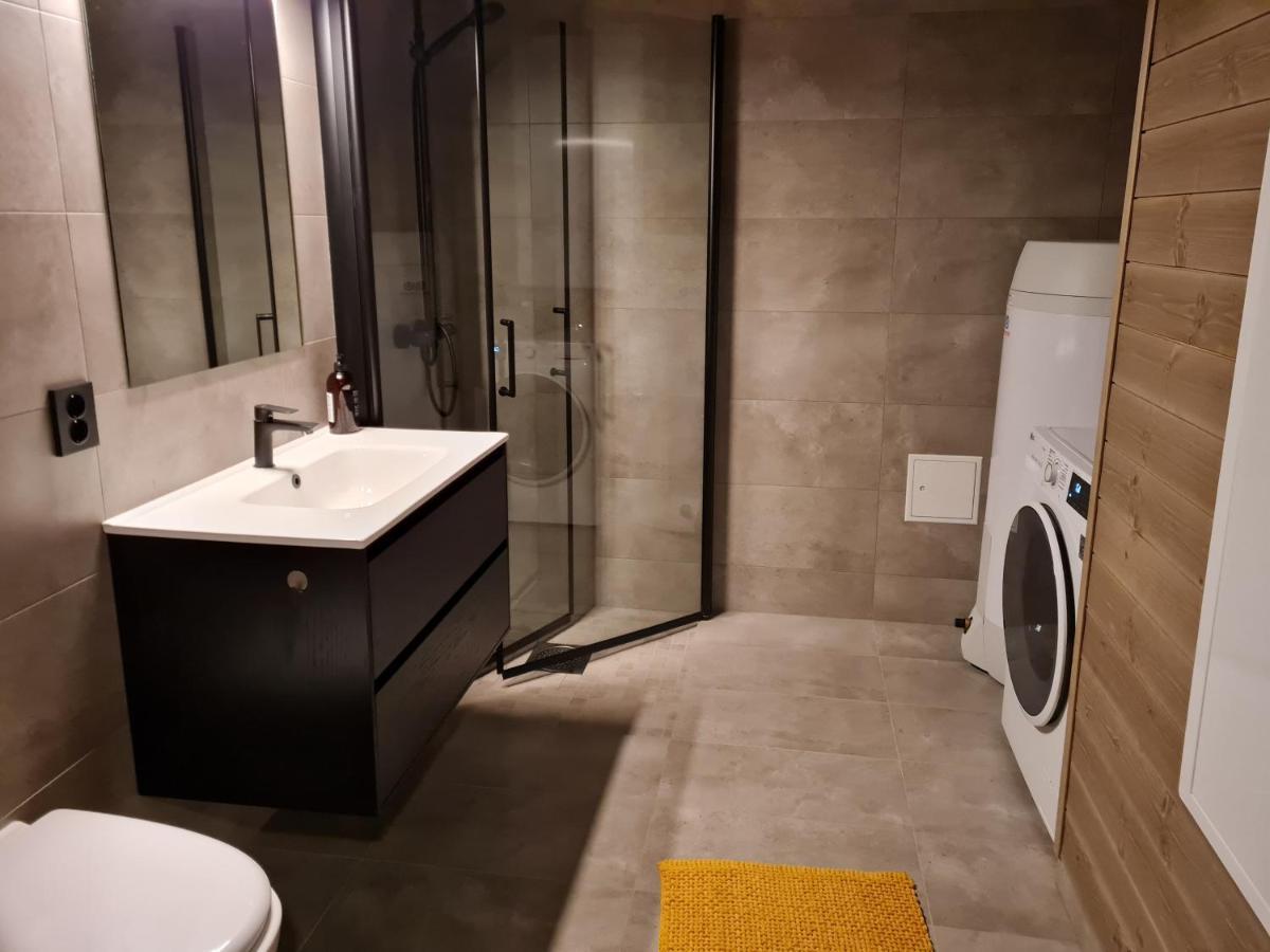 Rorbu Ved Sjoen Villa Bud Ngoại thất bức ảnh
